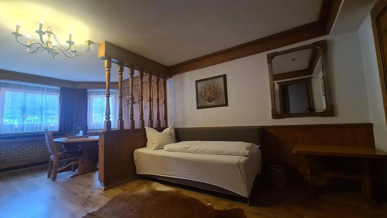 Hotel Tyrolis Zirl 4*,  Austria