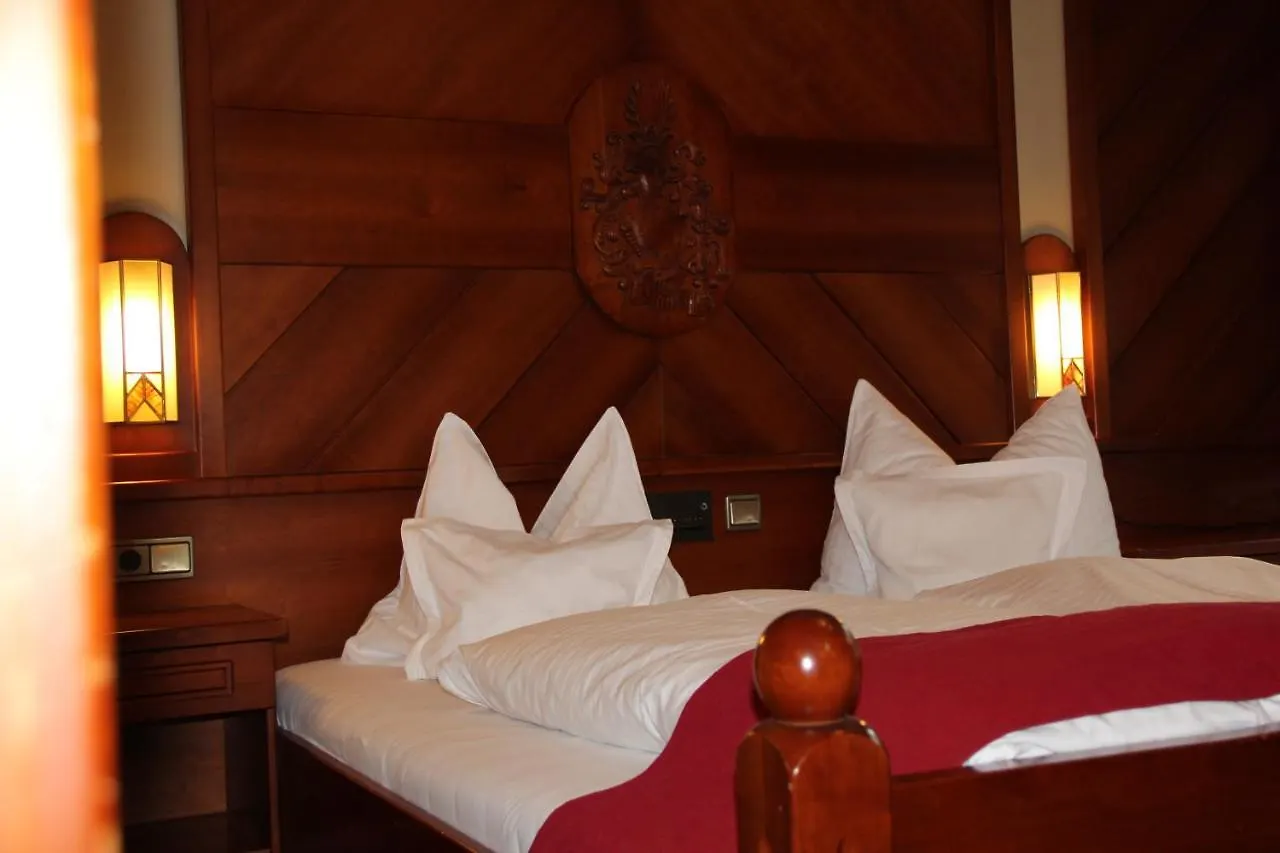 Hotel Tyrolis Zirl 4*,